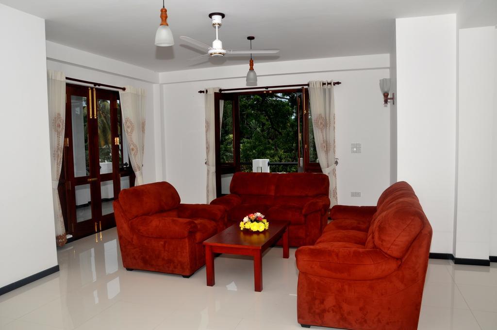 Villa Dineha Hikkaduwa Ngoại thất bức ảnh