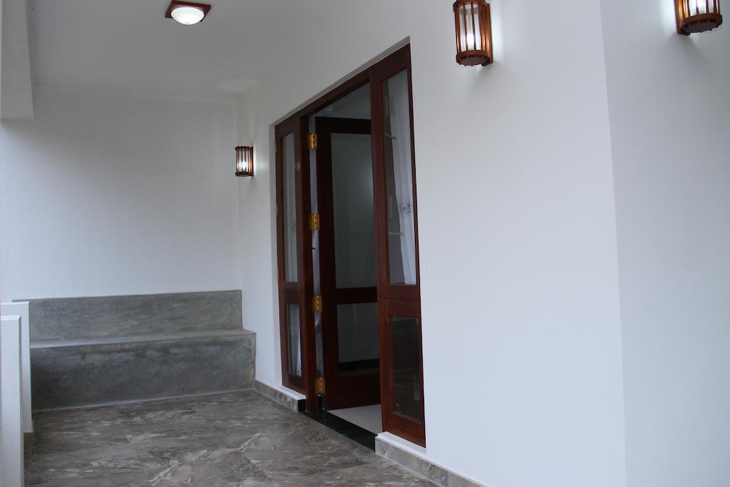 Villa Dineha Hikkaduwa Ngoại thất bức ảnh