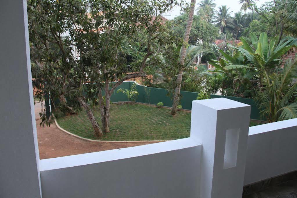 Villa Dineha Hikkaduwa Ngoại thất bức ảnh